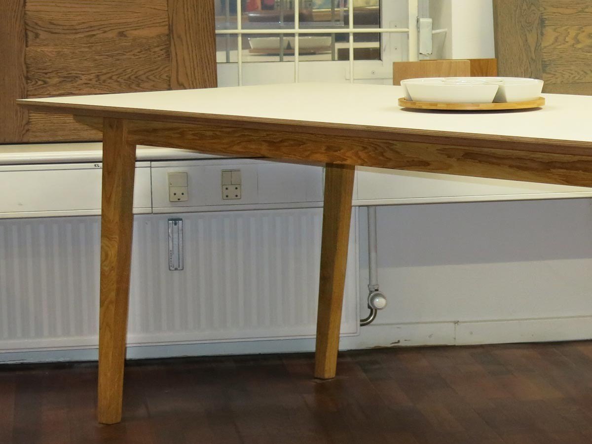 Udsalg spisebord. amazing plank deluxe spisebord med tiger armstole ... Stue spansk