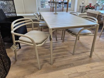 TILBUD - Cane-line Bliss havebord + 4 stole (udstillingssæt)