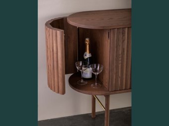 VELVET lille skænk med 4 låger - 139 cm.