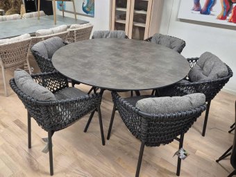 TILBUD luksus havebord - Cane-line JOY Ø144 havebord med Keramisk bordplade