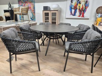 TILBUD luksus havebord - Cane-line JOY Ø144 havebord med Keramisk bordplade