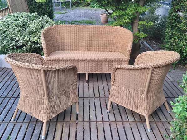 TILBUD - Cane-line DERBY rattan sofa + 2 stole (udendørs) - Udst.model