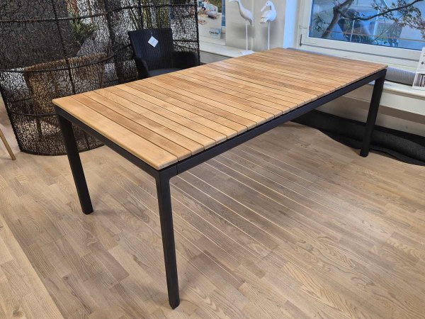 TILBUD - Cane-line DROP 100x200 havebord med udtræk